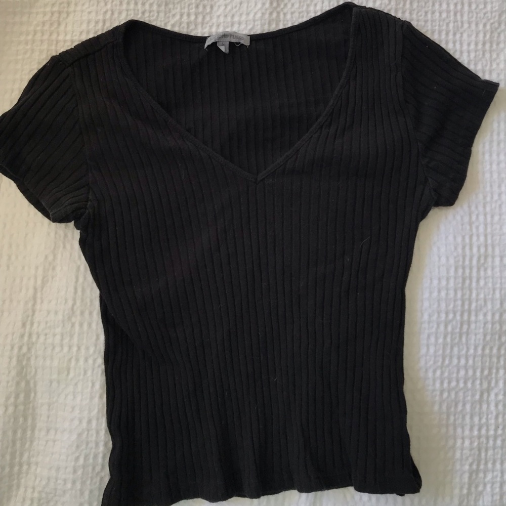 RIBBED BLACK TOP
